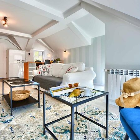 Apartament Beztroski Ustrzyki Dolne Buitenkant foto