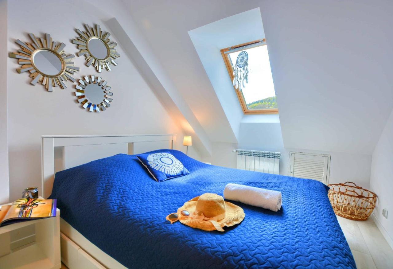 Apartament Beztroski Ustrzyki Dolne Buitenkant foto