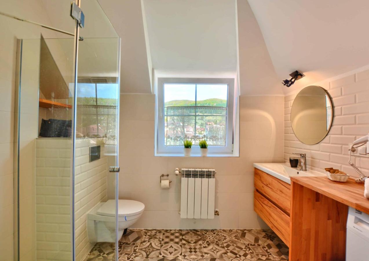 Apartament Beztroski Ustrzyki Dolne Buitenkant foto