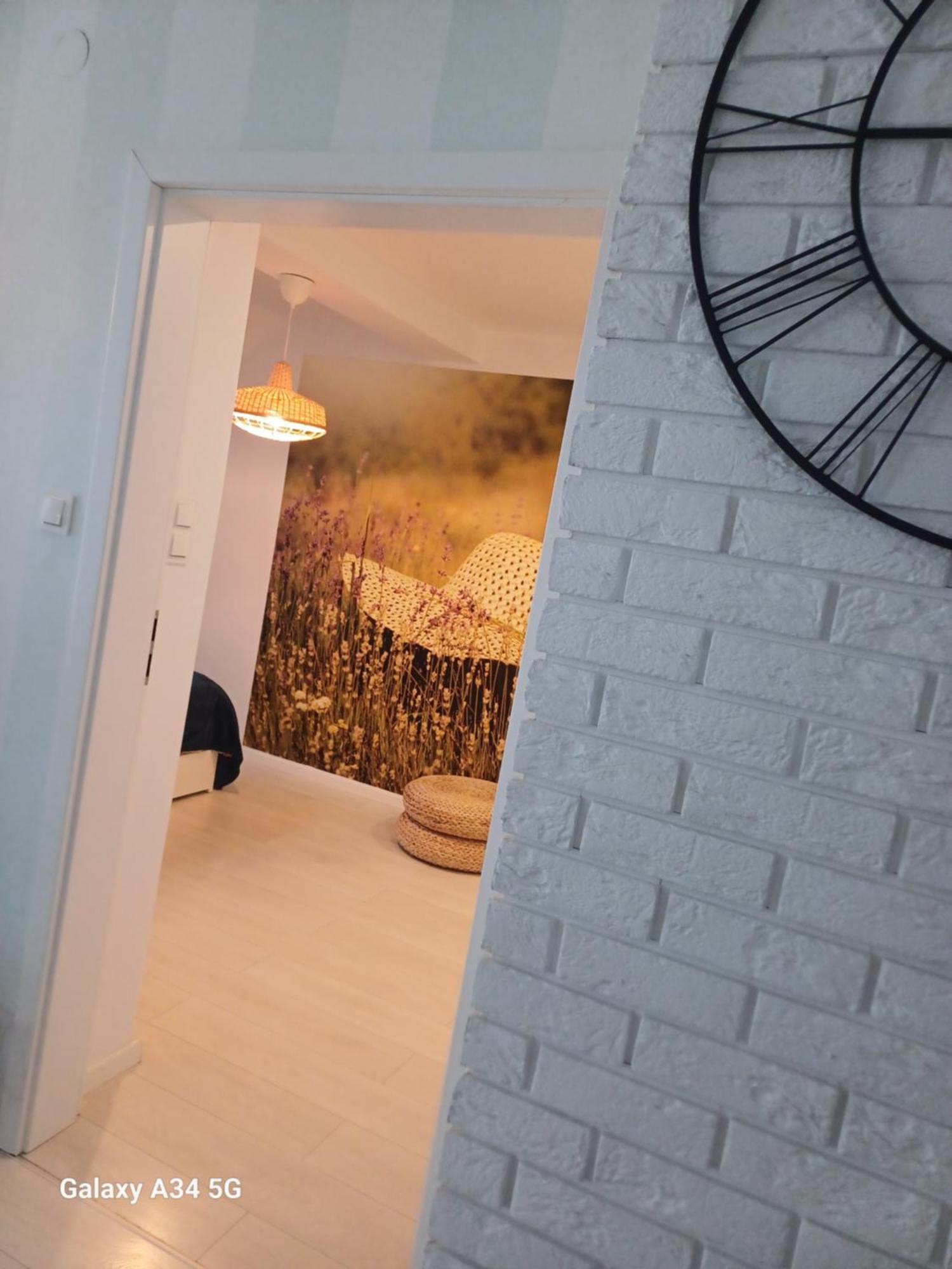 Apartament Beztroski Ustrzyki Dolne Buitenkant foto